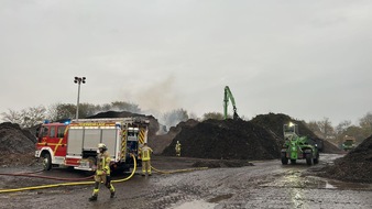 Freiwillige Feuerwehr Lage: FW Lage: Erneuter Brand in einem Betrieb in Lage-Kachtenhausen.