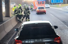 Feuerwehr Sprockh&ouml;vel: FW-EN: Auffahrunfall auf Autobahn