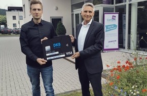 DKB - Deutsche Kreditbank AG: DKB erfüllt Herzenswunsch - JobCampus erhält 12.000,- Euro!