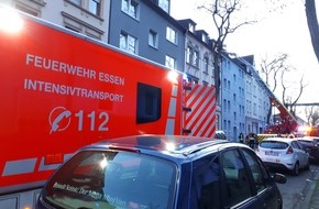 Feuerwehr Gelsenkirchen: FW-GE: Aufwendiger Rettungsdiensteinsatz in Gelsenkirchen-Heßler
