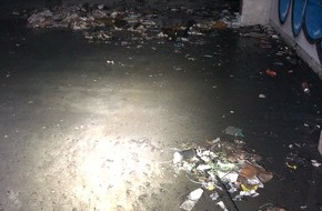 Polizei Mettmann: POL-ME: Papiercontainer in Lagerhalle ausgebrannt - die Polizei ermittelt - Ratingen - 2301054