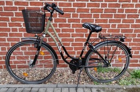 Polizeiinspektion Osnabrück: POL-OS: Dissen: Pizzeria von Einbrechern heimgesucht - Wem gehört das Fahrrad? (FOTO)