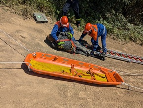 FW-AR: Aufregende 24 Stunden für die Jugendfeuerwehr