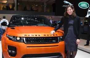 JAGUAR Land Rover Schweiz AG: Nicola Spirig: Triathlon Olympiasiegerin 2012 zu Gast bei Land Rover in Genf (Bild)