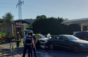 Feuerwehr Herdecke: FW-EN: Verkehrsunfall auf Dortmunder Landstraße
