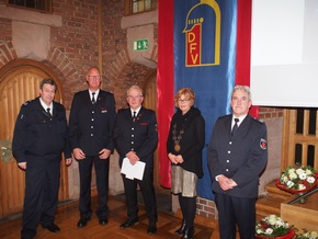 Feuerwehr Kalkar: Ehrungen der Freiwilligen Feuerwehr Stadt Kalkar