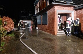 Freiwillige Feuerwehr Gemeinde Schiffdorf: FFW Schiffdorf: Zimmerbrand rechtzeitig entdeckt - Bewohner retten sich selbst