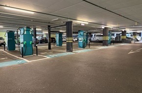 Electra Schweiz: Electra weiht Schnellladestation mit 12 Ladepunkten im Shoppi Tivoli ein