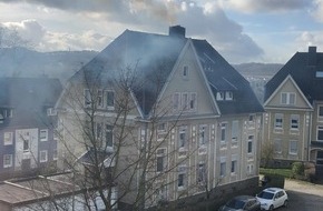 Feuerwehr Wetter (Ruhr): FW-EN: Wetter - Kaminbrand in der Gartenstraße