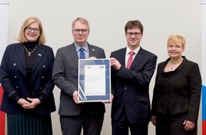 BAM Bundesanstalt für Materialforschung und -prüfung: BAM erhält erneut IHK-Siegel für exzellente Ausbildungsqualität