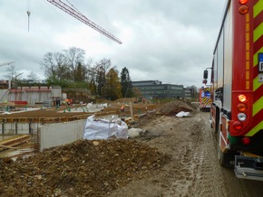 FW-Heiligenhaus: Bauarbeiter stürzte von Gerüst (Meldung 23/2019)