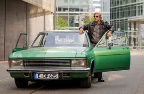 SAT.1: Bei seiner Rückkehr klicken die Handschellen: "Der letzte Bulle" kommt zurück - am Montag, 24. November, in SAT.1