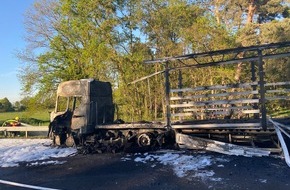 Polizeidirektion Neustadt/Weinstra&szlig;e: POL-PDNW: Polizeiautobahnstation Ruchheim - Brennender LKW auf der A61