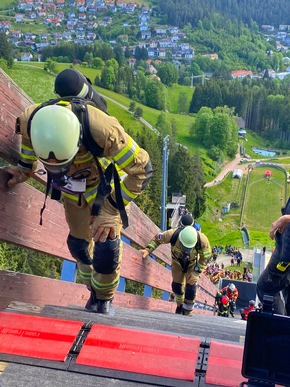 FW Konstanz: Keiner ist schneller als die Konstanzer Feuerwehr!