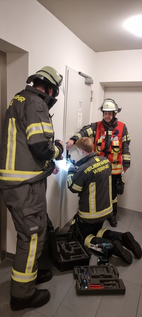 FW-WRN: Drei Einsätze binnen 4 Stunden &gt; ein einsatzreicher Freitag liegt hinter der Freiwilligen Feuerwehr Werne