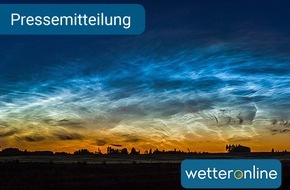 WetterOnline Meteorologische Dienstleistungen GmbH: Leuchtende Nachtwolken -  Magischer Silberschleier am Nordhimmel