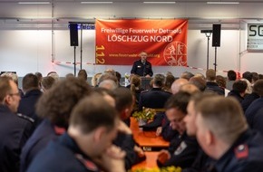Feuerwehr Detmold: FW-DT: Offiziellen Übergabe des Gerätehauses Nord