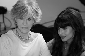 Pomellato: #PomellatoForWomen - Initiative des italienischen Juweliers Pomellato anlässlich des internationalen Weltfrauentags - Jameela Jamil im Gespräch mit Jane Fonda