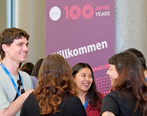 Erneut hohe Zahl internationaler Studierender in Deutschland – Neue Ausgabe von Wissenschaft weltoffen 2025