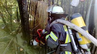 Freiwillige Feuerwehr Celle: FW Celle: Schuppenbrand in Klein Hehlen