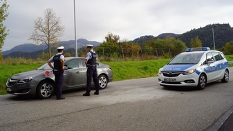 Bundespolizeidirektion München: Bundespolizeidirektion München: Mit dem Auto und den Dokumenten des Freundes unterwegs/
Bundespolizei bringt Kameruner in Zurückweisungshaft