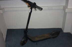 Polizeiinspektion Cuxhaven: POL-CUX: Sichergestellter E-Scooter in der Wingst - Eigent&uuml;mer gesucht (Foto im Anhang)