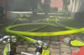 Feuerwehr Witten: FW Witten: Folgemeldung: Dachstuhlbrand in Witten