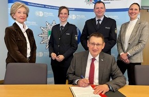 Polizeipräsidium Hamm: POL-HAM: Polizei Hamm unterzeichnet Charta der Vielfalt