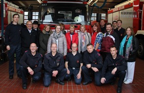 FW-MK: Gemeinsame Alarmübung von Feuerwehr und der Notfallseelsorge Iserlohn