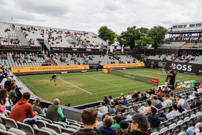 Premiere bei den BOSS OPEN 2026: Dr. Hauschka macht zertifizierte, wirksame Naturkosmetik und Qualitätsversprechen für Turnierbesucher:innen erlebbar.