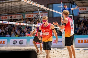 MM: Beachvolleyball auf dem Barfüsserplatz mit Basler Spitzenspielern