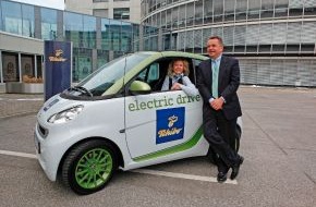 Tchibo GmbH: Tchibo fährt E-Smarts im Pilotprojekt / Zwei Elektro-Smarts ab sofort im Fahrzeugpool (mit Bild)