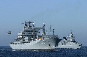 Presse- und Informationszentrum Marine: Einsatz- und Ausbildungsverband 2012 sticht in See (mit Bild)