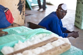 Human Rights Day: Cotton made in Africa Reinforces Its Commitment to Ensuring Respect for Human Rights in Cotton Production