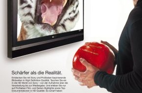 ProSieben: HDTV-Kampagne von SONY und ProSieben: Fußball-Ikone Michael Ballack wirbt fürs Fernsehen der Zukunft
