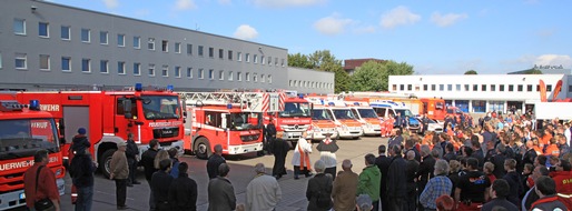 Feuerwehr Essen: FW-E: Tage der offenen Tür bei der Feuerwehr Essen, Wache an der Eisernen Hand steht Besuchern ein Wochenende lang zur Verfügung, Hochbunker für Führungen geöffnet
Presseeinladung/Fototermin