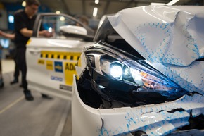 Euro NCAP passt Teststrategie f&uuml;r Fahrzeuge an / Neuer Crashtest bei niedriger Geschwindigkeit und h&ouml;here Anforderungen an Assistenzsysteme