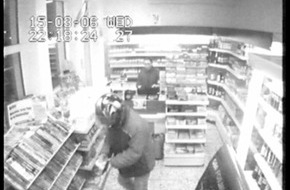 Polizei Düren: POL-DN: 06040601	Täterfahndung mit Lichtbild