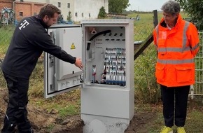 Deutsche Telekom AG: "Glasfaser - wir haben das": Ministerin Hüskens in Stendal