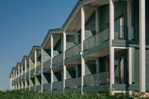 [PRESSEMITTEILUNG] Landhotel Bohrerhof: Nachhaltige Architektur mit innovativer Duschlösung von Bette
