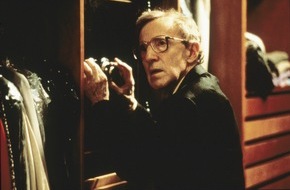 TELE 5: "Für mich ist das Glas absolut leer" - Woody Allen im Tele 5-Interview über Psychoanalyse, kalte Duschen und Europa als Retter