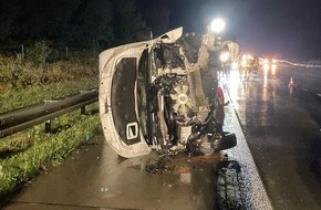 Autobahnpolizeiinspektion: API-TH: Zwei Unfälle auf regennasser Fahrbahn auf BAB 4 und 9 mit Verletzten