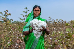 Over 40,000 Smallholders in India and Tanzania Growing Cotton Under Regenerative Cotton Standard