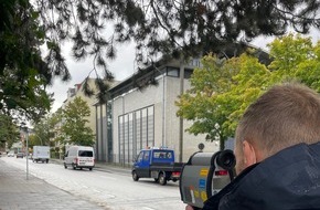 Polizeidirektion Kiel: POL-KI: 250916.1 Kiel: Zu schnell vor der Schule - Polizei führt Geschwindigkeitskontrollen durch und stoppt Raser vor Schule