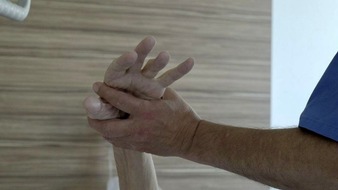 3sat: Der 3sat-Dokumentarfilmpreis 2025 geht an "Palliativstation" von Philipp Döring