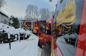 Feuerwehr Wetter (Ruhr): FW-EN: Wetter - Schnee sorgt auch heute für Einsätze der Feuerwehr Wetter (Ruhr)