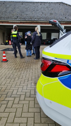 POL-WL: Zukunftstag bei der Polizeiinspektion Harburg