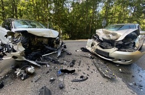 Polizeidirektion Kaiserslautern: POL-PDKL: Verkehrsunfall mit verletzten Personen auf B423
