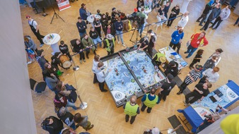 BREDEX GmbH: Technikbegeisterung und Innovation: Erfolgreiche First Lego League 2025 in Braunschweig