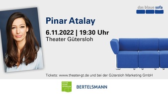 Bertelsmann SE & Co. KGaA: Bertelsmann holt Pinar Atalay auf das "Blaue Sofa Gütersloh"